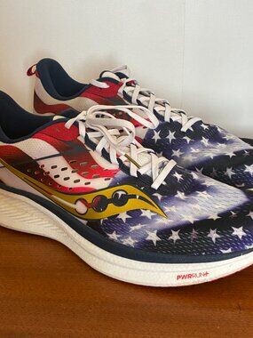Saucony Ride 17 stars / stripes